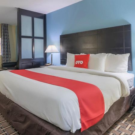 OYO Hotel Knoxville TN Cedar Bluff I-40 Eksteriør billede