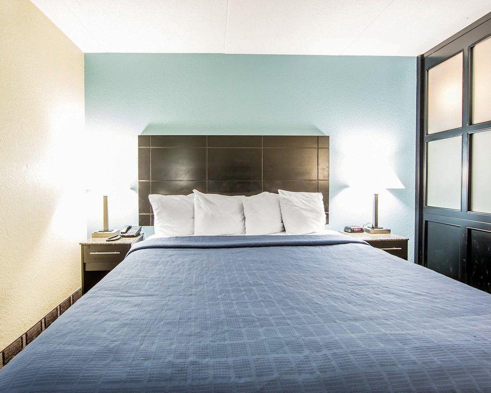 OYO Hotel Knoxville TN Cedar Bluff I-40 Eksteriør billede