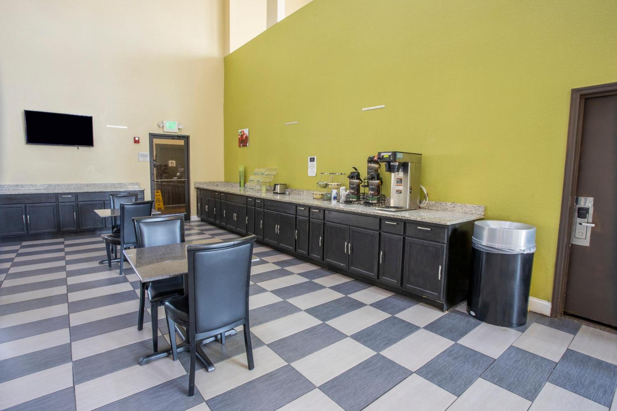 OYO Hotel Knoxville TN Cedar Bluff I-40 Eksteriør billede
