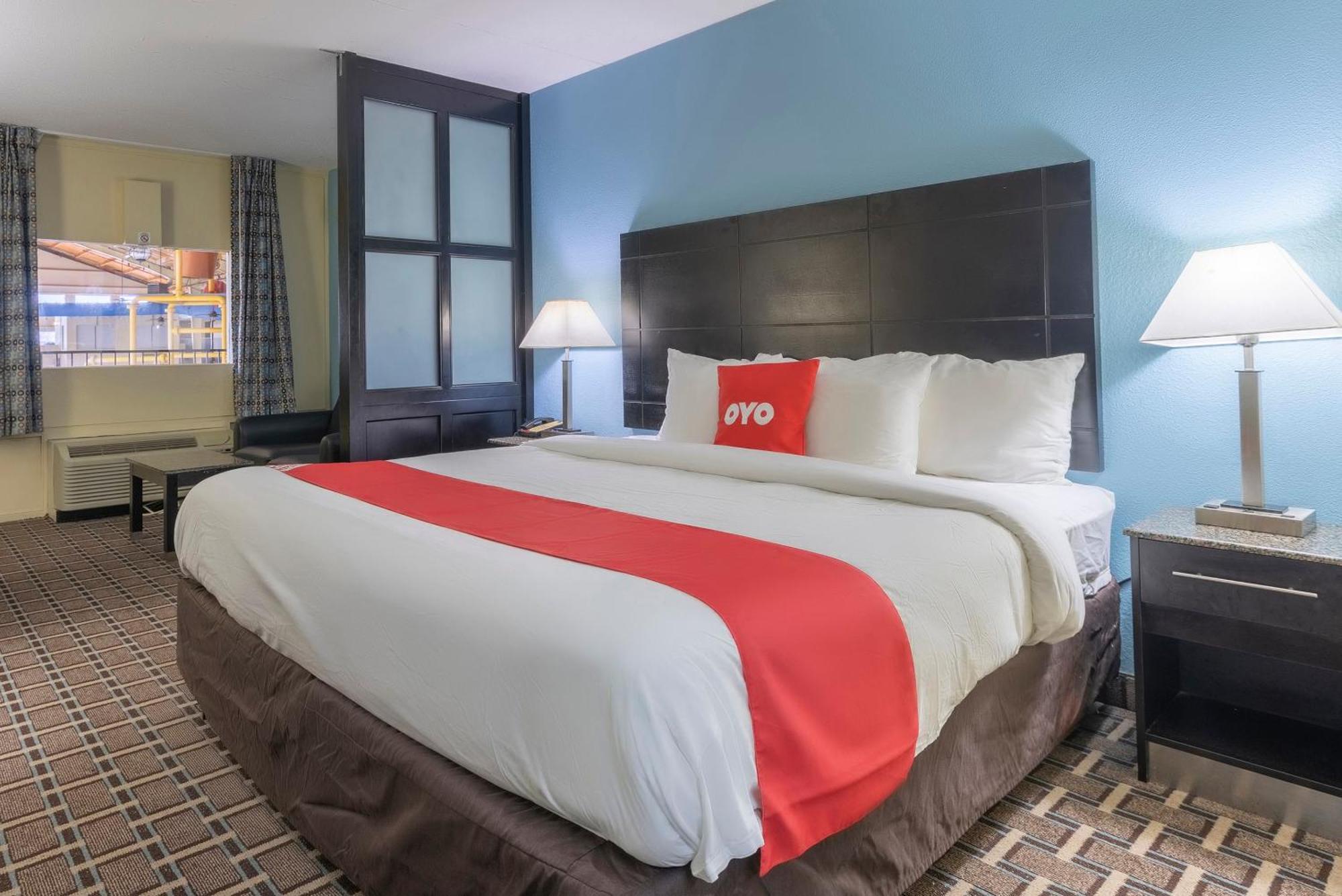 OYO Hotel Knoxville TN Cedar Bluff I-40 Eksteriør billede