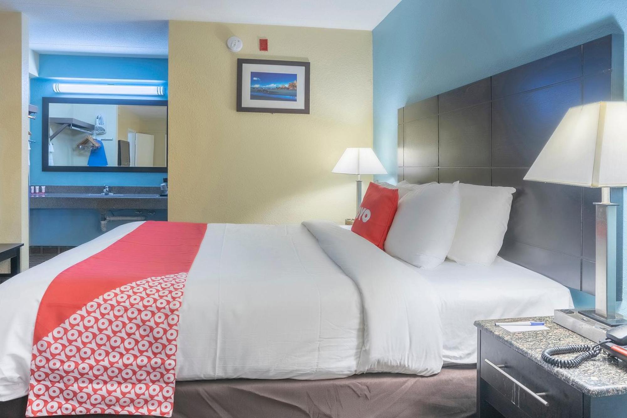 OYO Hotel Knoxville TN Cedar Bluff I-40 Eksteriør billede