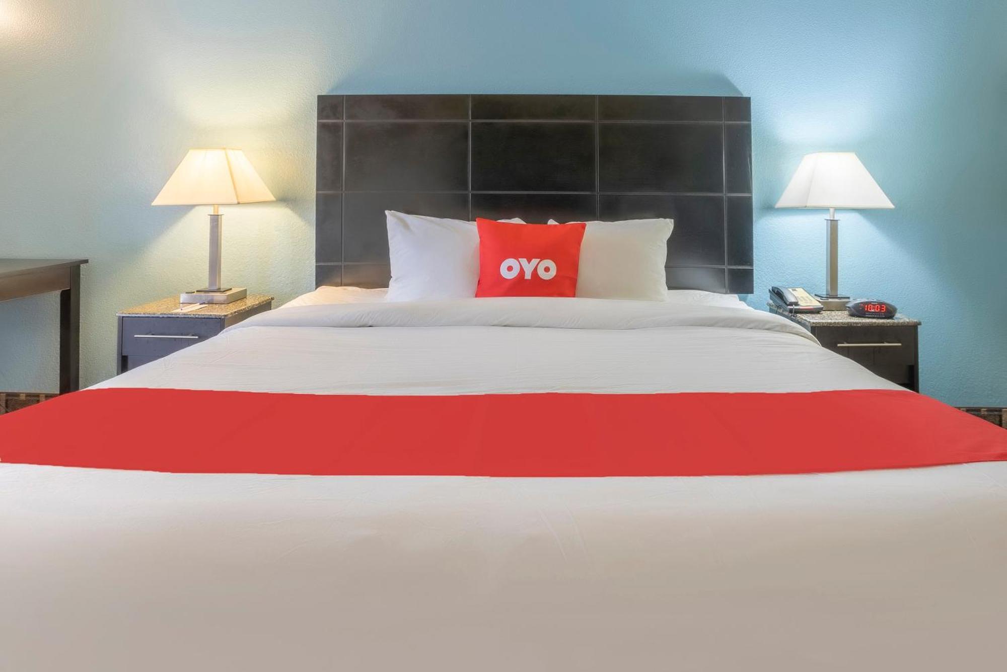OYO Hotel Knoxville TN Cedar Bluff I-40 Eksteriør billede