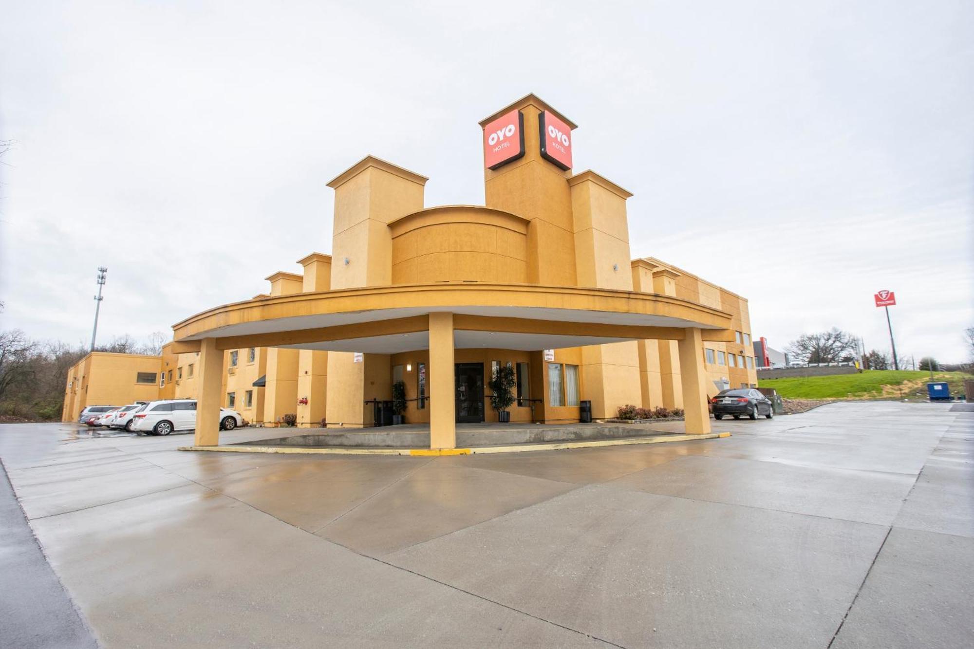 OYO Hotel Knoxville TN Cedar Bluff I-40 Eksteriør billede